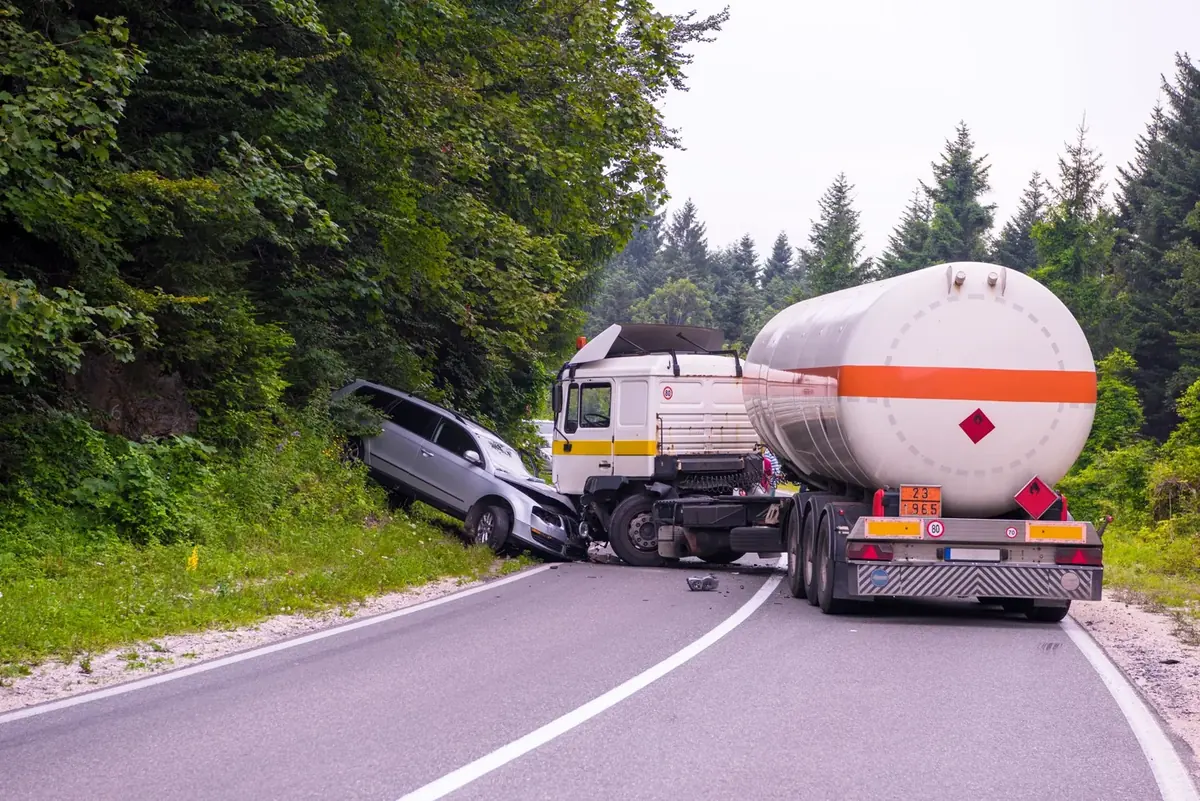 truck accident - blog - paynter