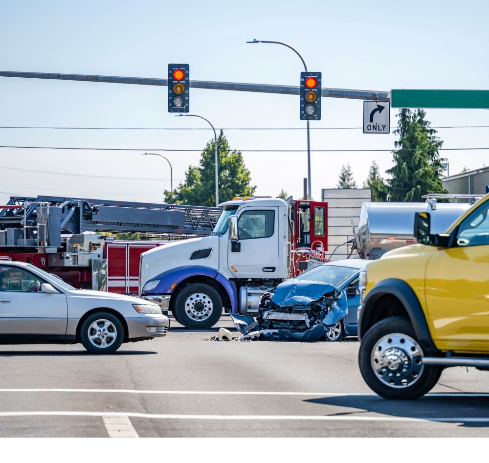 Qué hacer inmediatamente después de un accidente de camión: Pasos esenciales